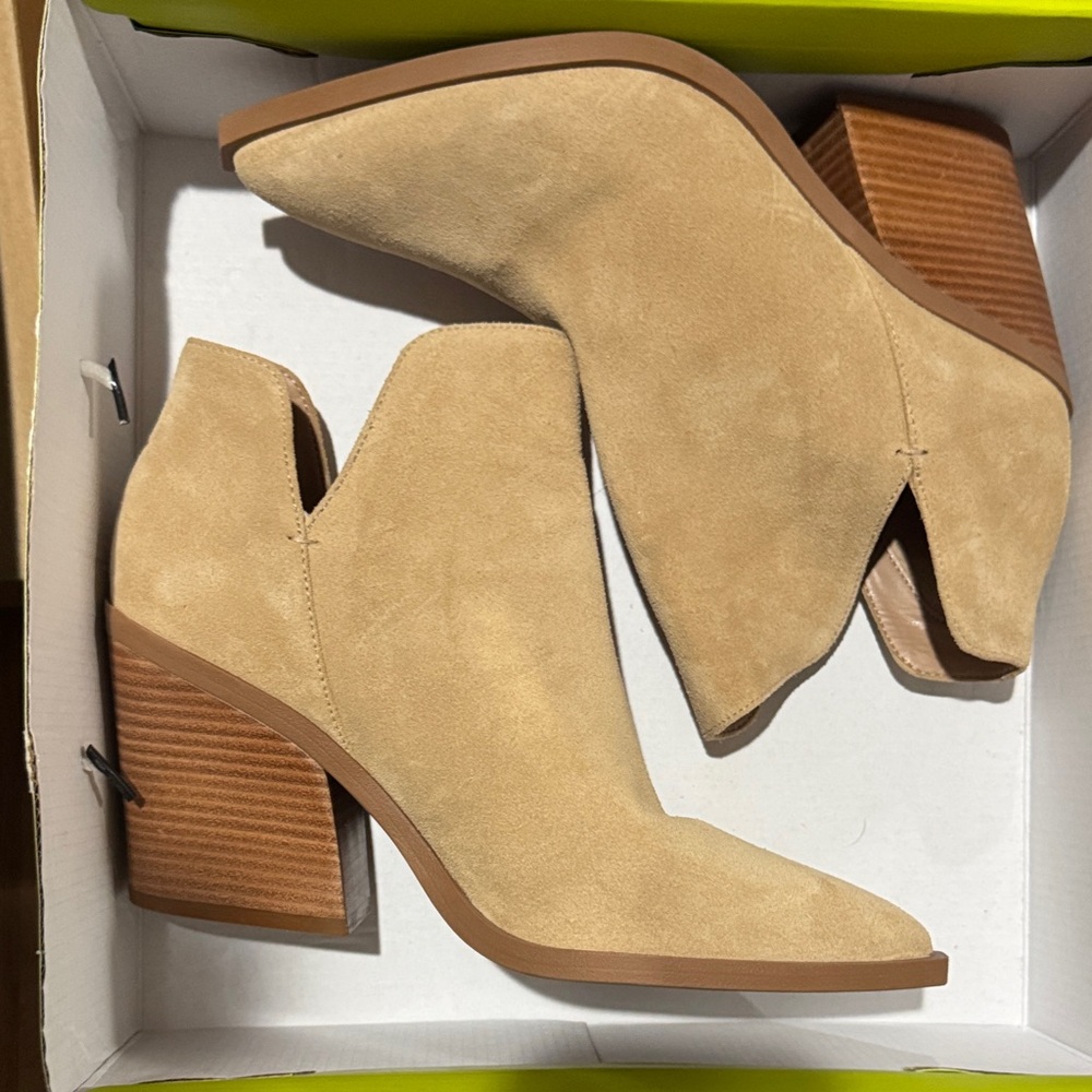 Gianni Bini Beige Suede Ankle Booties